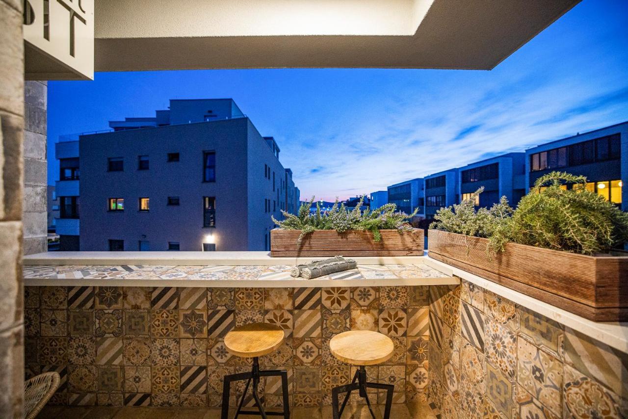 Ika Boutique Luxury Apartments Задар Экстерьер фото