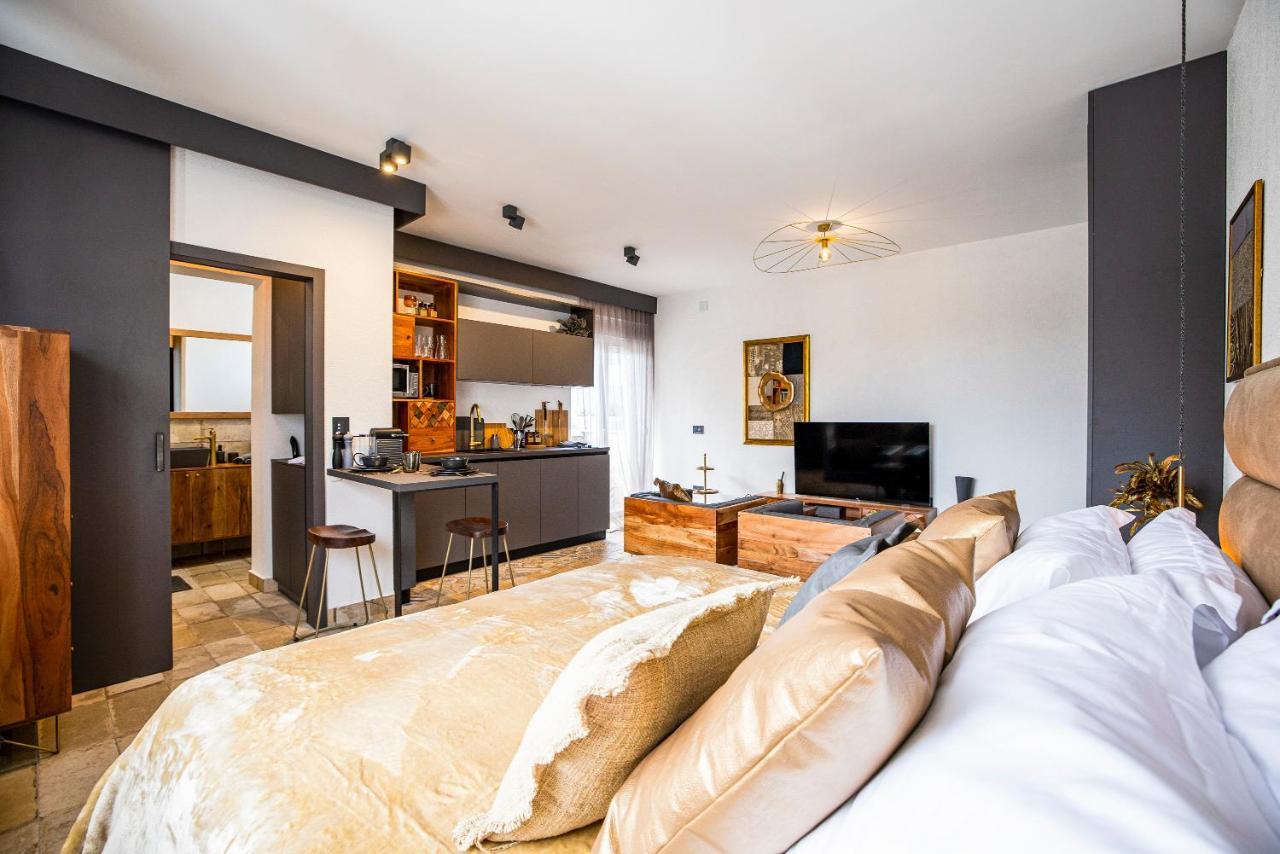 Ika Boutique Luxury Apartments Задар Экстерьер фото